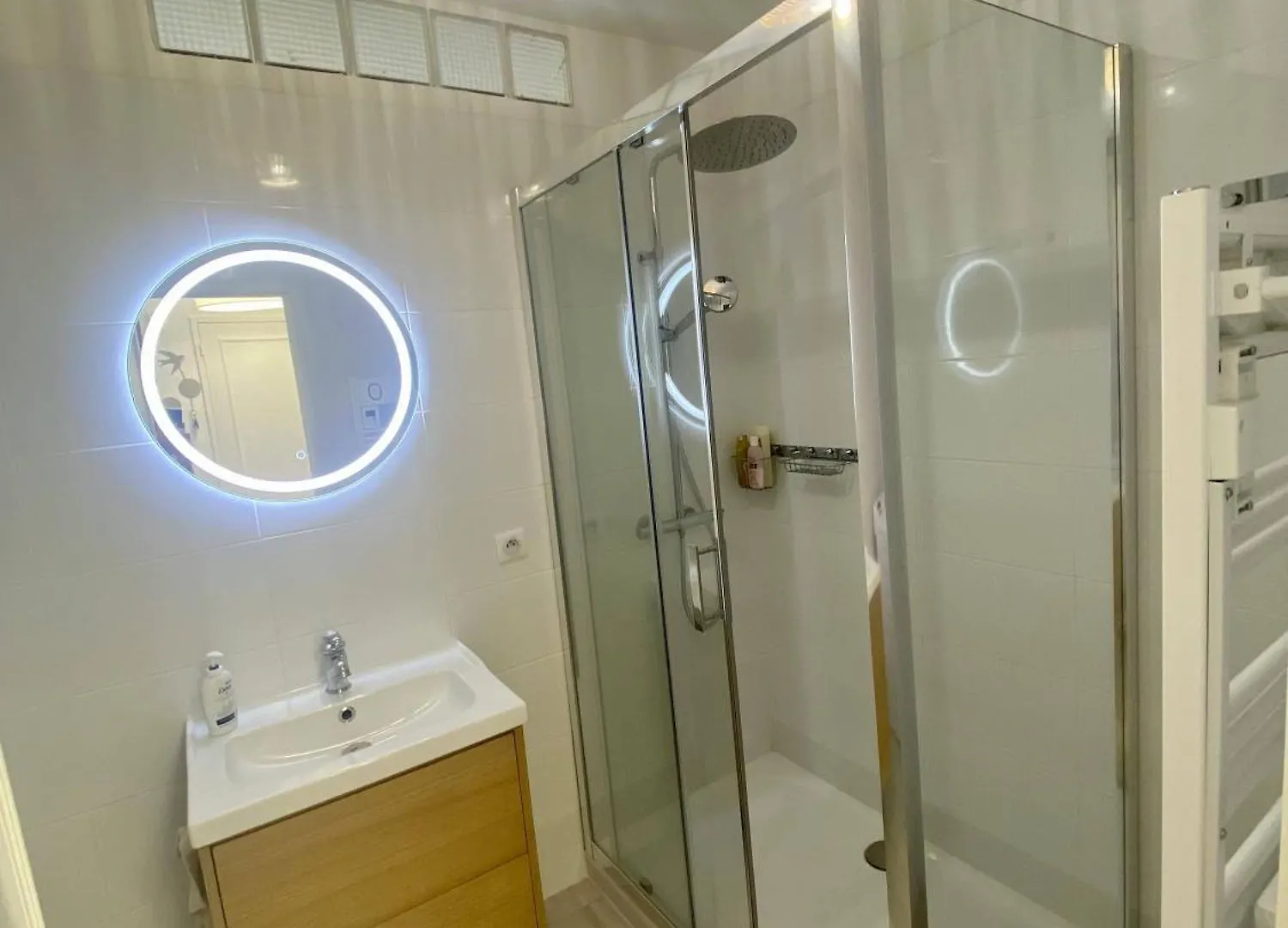 Golf Juans- Studio Front De Mer, Wifi Clim Apartment Vallauris